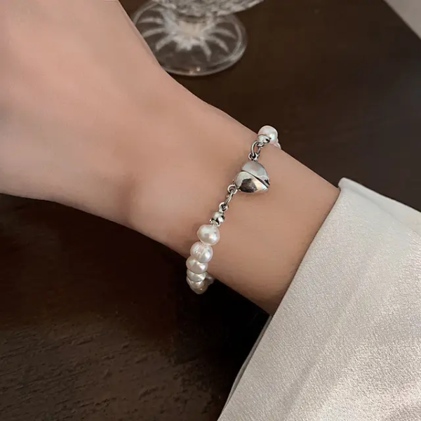 Korean Pearl Heart Bracelet