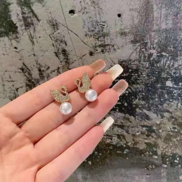 Cygnus Pearl Stud Earrings - Image 2