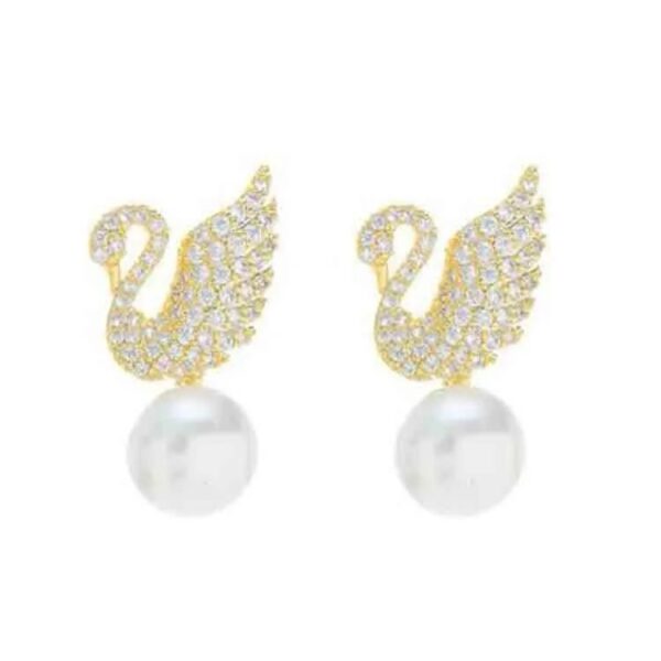 Cygnus Pearl Stud Earrings - Image 4