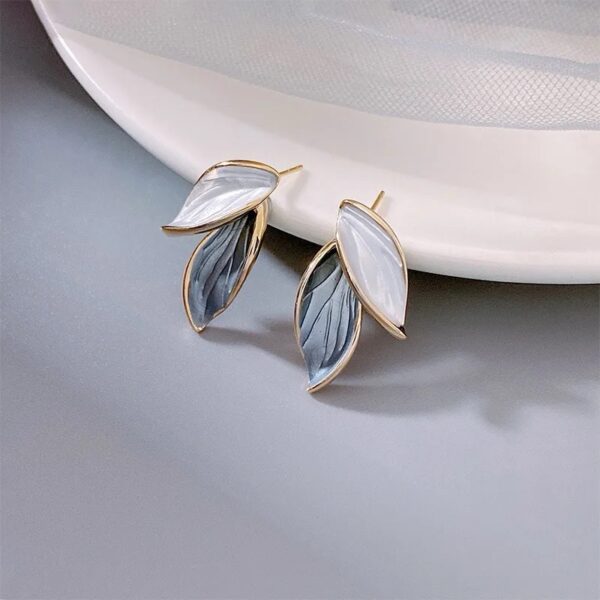 Korean Leaf Earrings