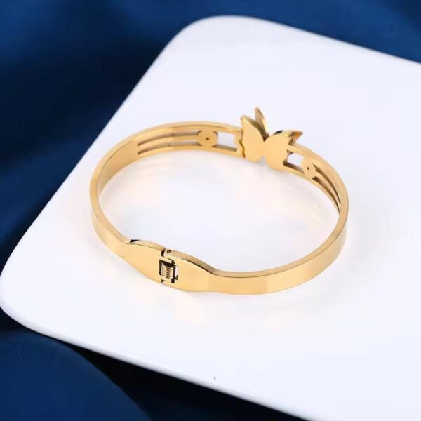 Anti Tarnish Bangle