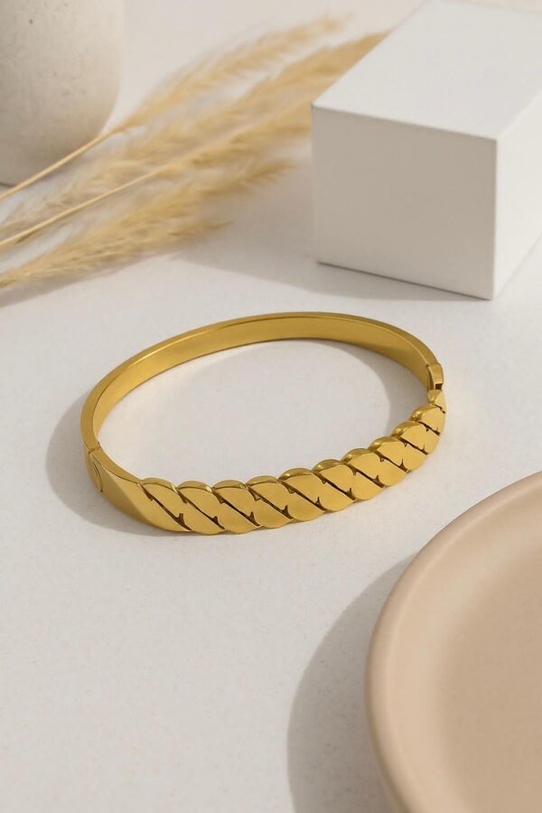 Anti Tarnish Bangle