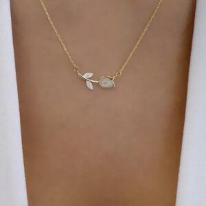 Golden tulip pendant and chain