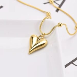 The Promis Heart Pendant : Anti-Tarnish